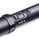 Linterna Compacta P8 de Nextorch